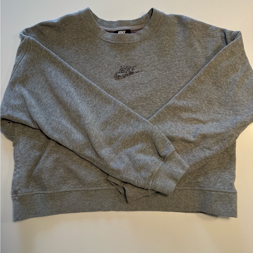 Nike women's Heather Gray Crewneck Sweatshirt with Embroidered Logo